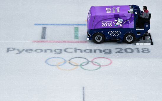 2018 Winter Olympics. Figure skating. Pairs. Training sessions