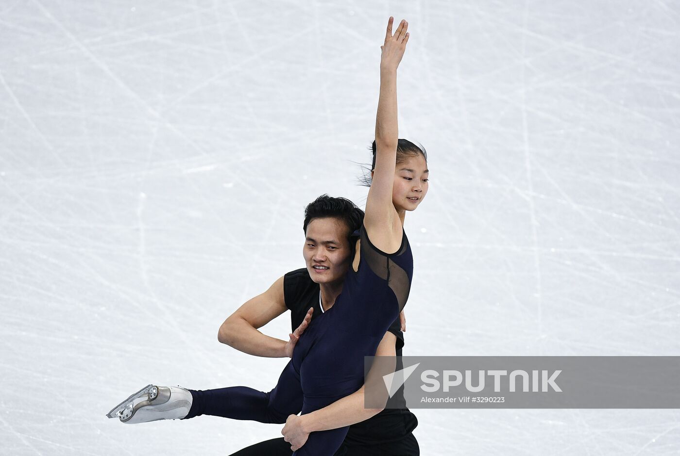 2018 Winter Olympics. Figure skating. Pairs. Training sessions