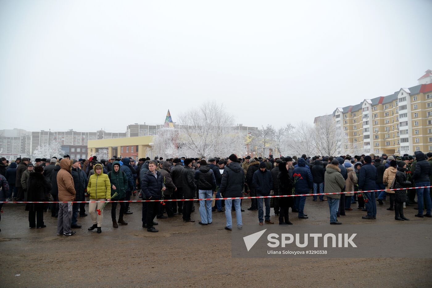 Paying last respects to Major Roman Filipov in Voronezh