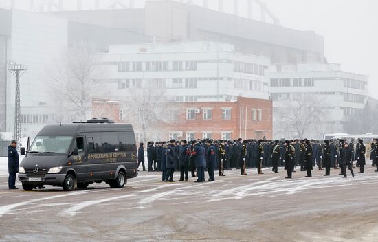 Paying last respects to pilot Roman Filipov in Voronezh