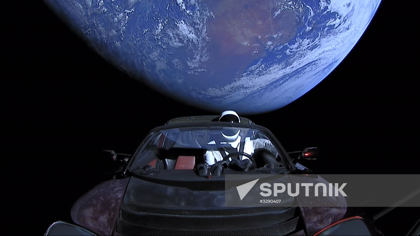 SpaceX's Falcon Heavy rocket successfully launches from Cape Canaveral