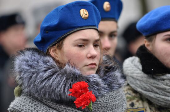 Paying last respects to Major Roman Filipov in Voronezh