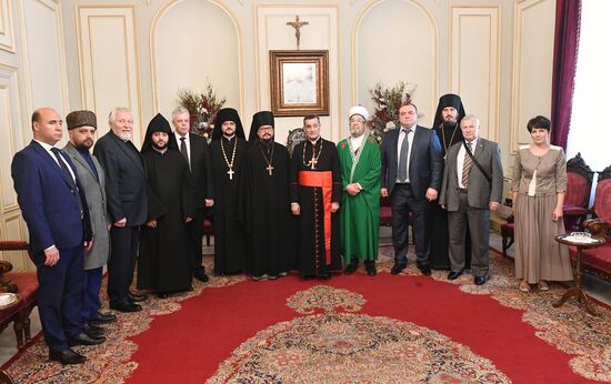 Russian interconfessional delegation visits Lebanon