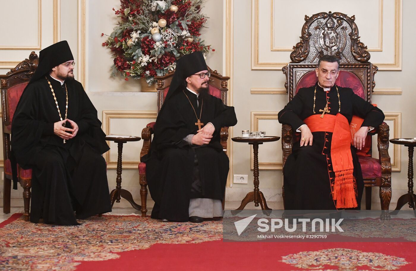 Russian interconfessional delegation visits Lebanon