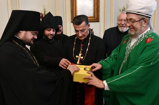 Russian interconfessional delegation visits Lebanon