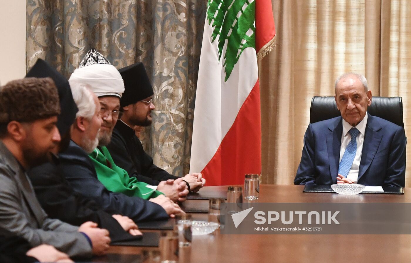 Russian interconfessional delegation visits Lebanon