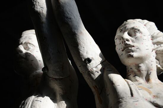 Copy of monument of Worker and Collective Farm Woman in Sverdlovsk Region