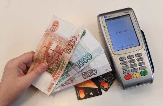 Cashless payments