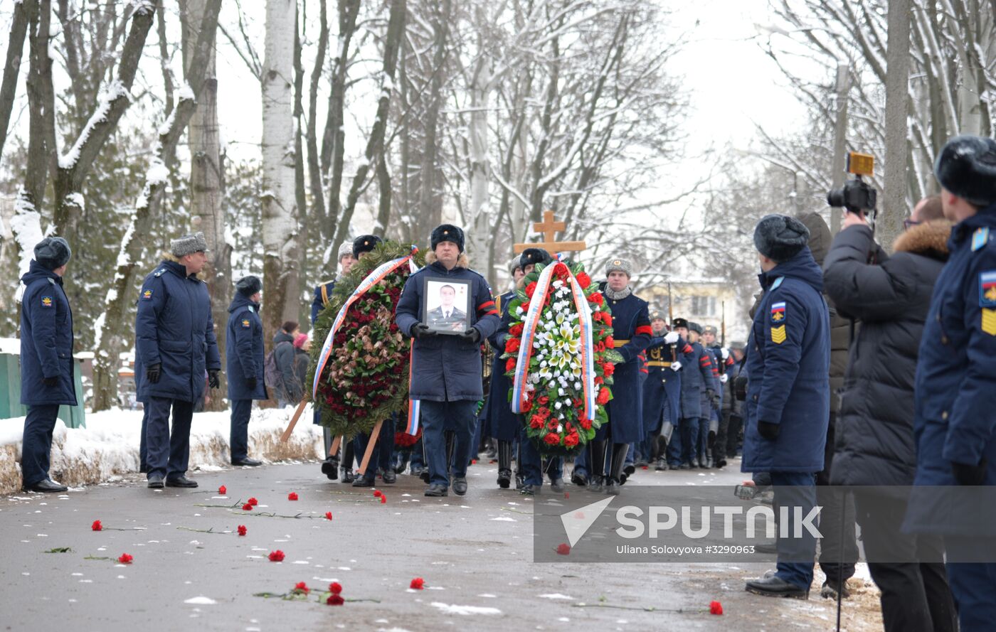 Paying last respects to Major Roman Filipov in Voronezh