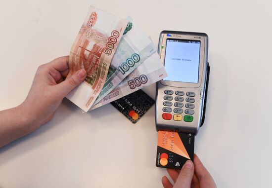 Cashless payments