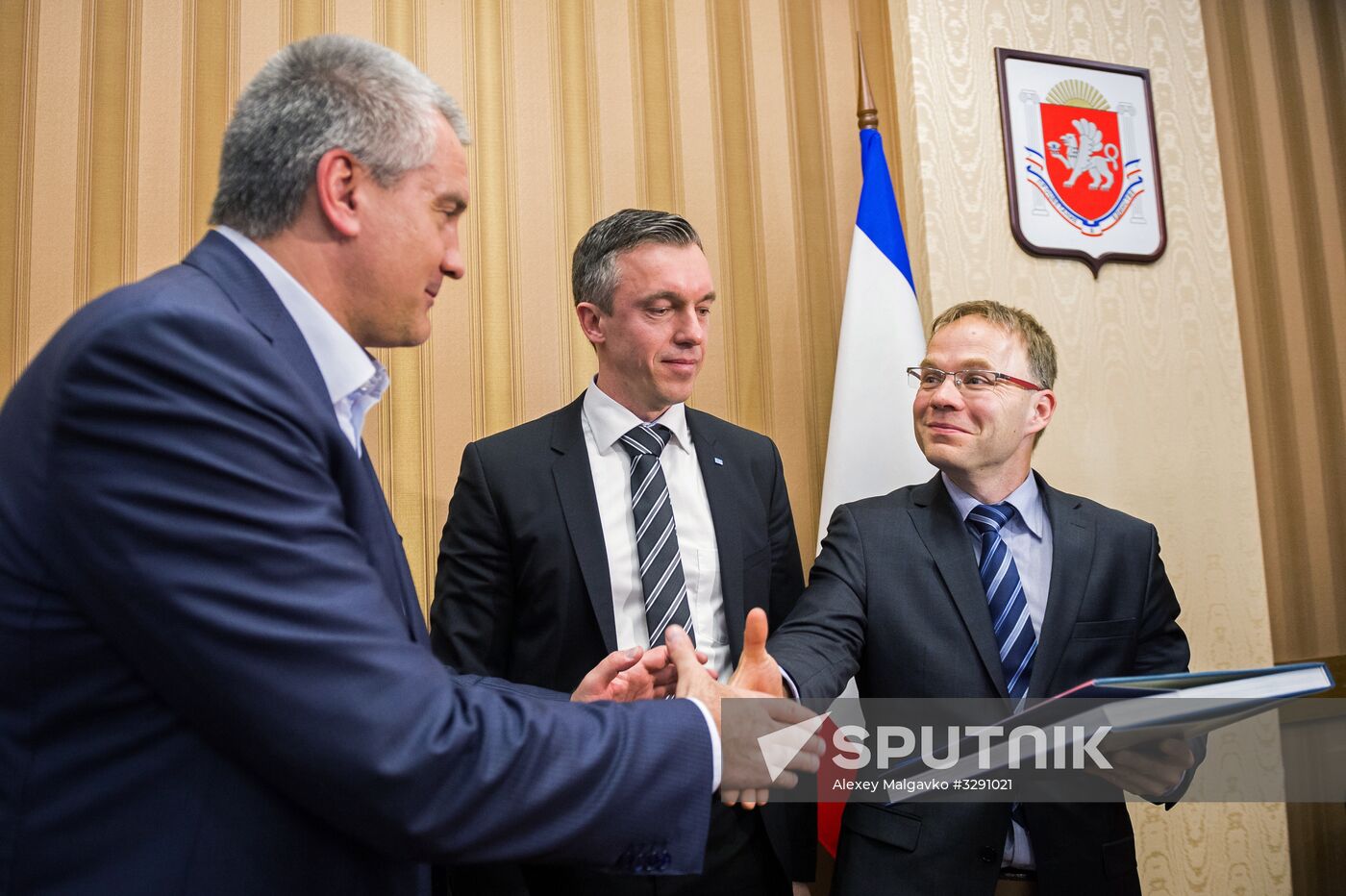 Head of Republic of Crimea Sergei Aksyonov meets with German delegation