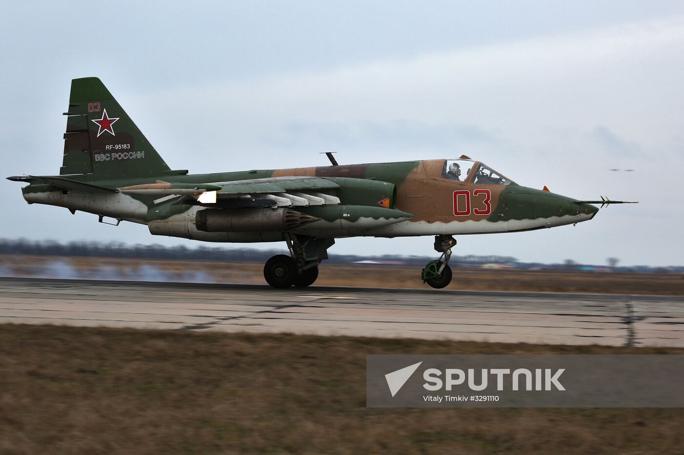 Tactical flight drill of Sukhoi Su-25 assault aircraft in Krasnodar Territory