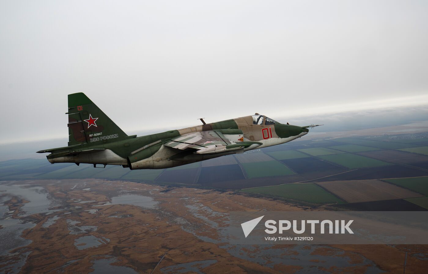 Tactical flight drill of Sukhoi Su-25 assault aircraft in Krasnodar Territory