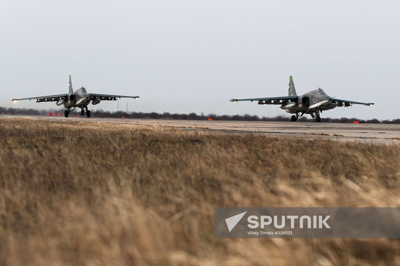 Tactical flight drill of Sukhoi Su-25 assault aircraft in Krasnodar Territory