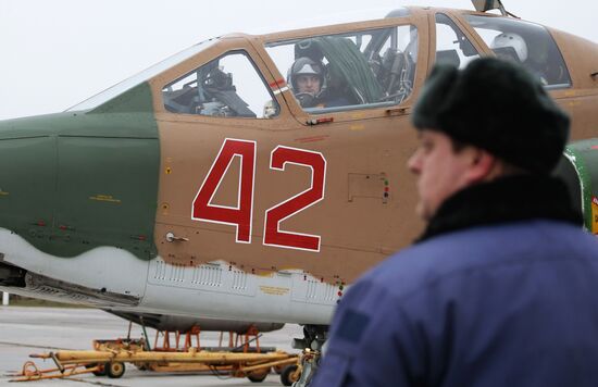 Tactical flight drill of Sukhoi Su-25 assault aircraft in Krasnodar Territory