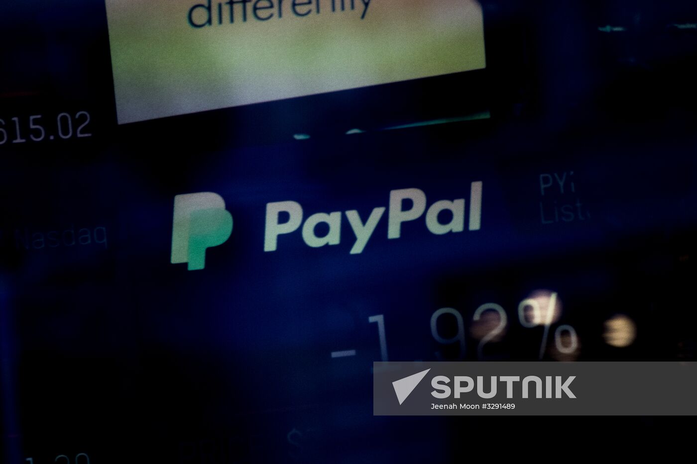 Key US market indices drop