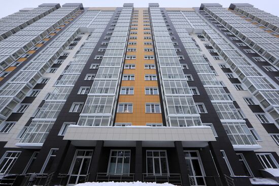 First apartment block built for Moscow's Relocation Program