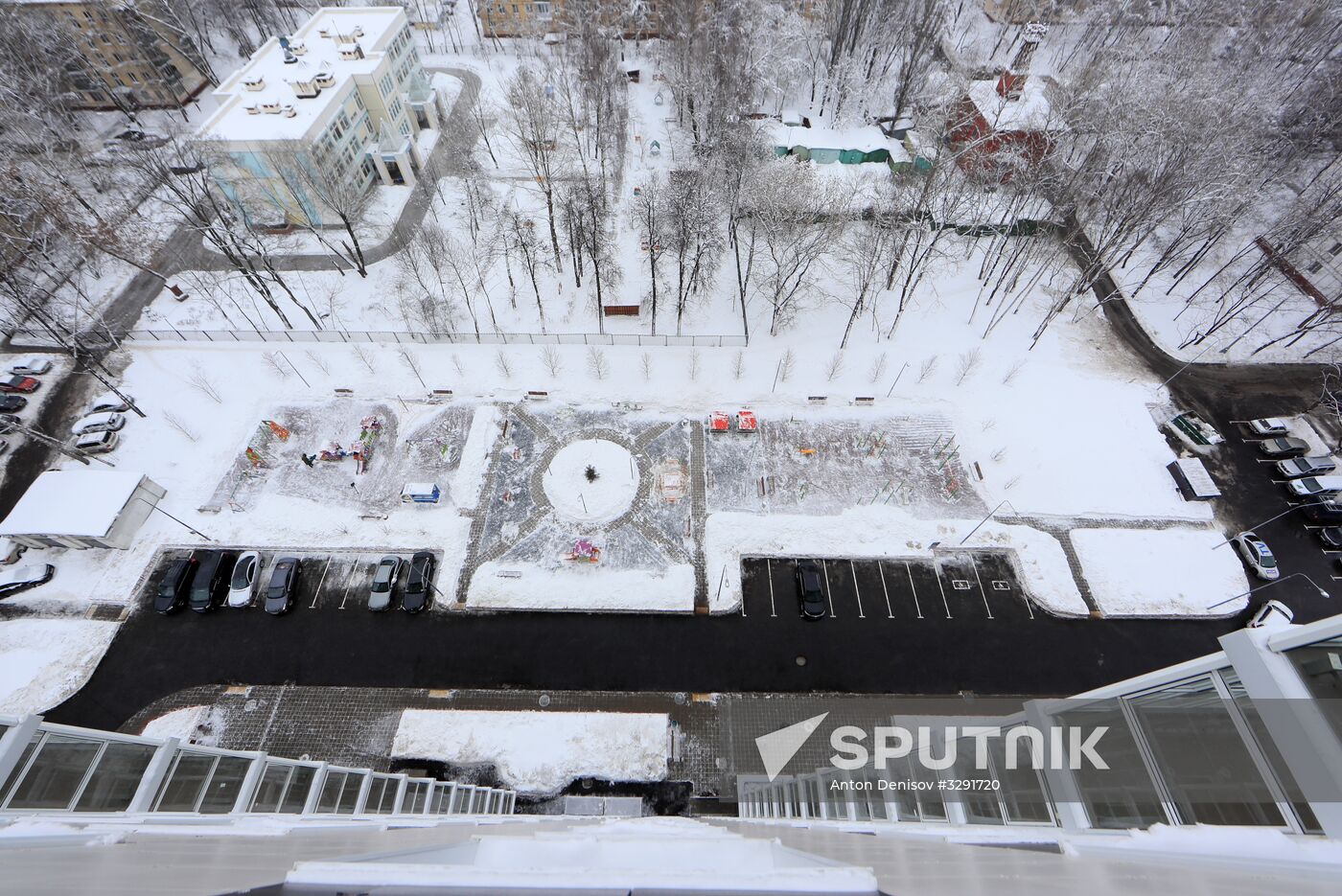 First apartment block built for Moscow's Relocation Program