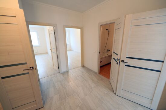 First apartment block built for Moscow's Relocation Program