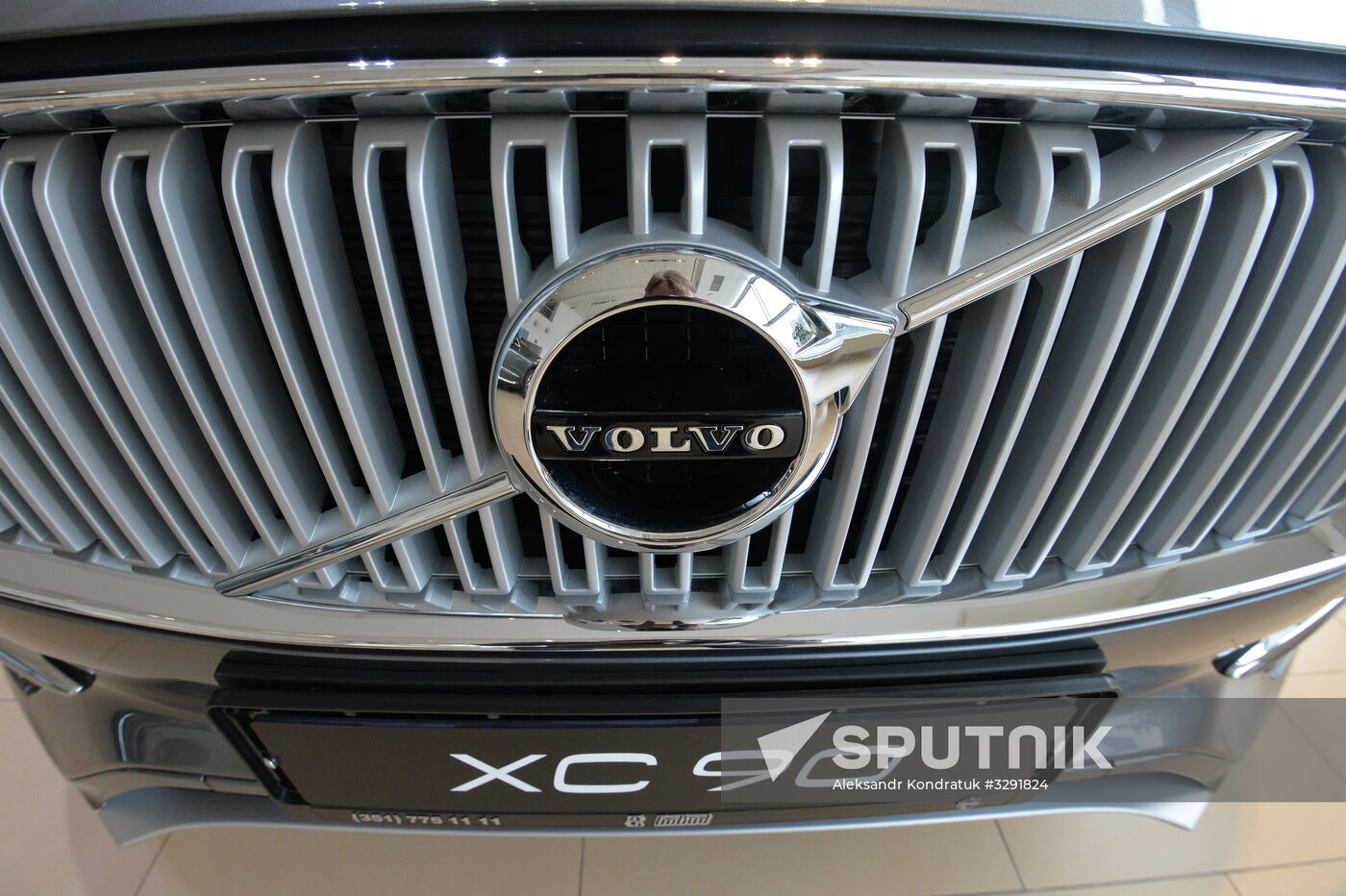 Car dealerships in Chelyabinsk at work