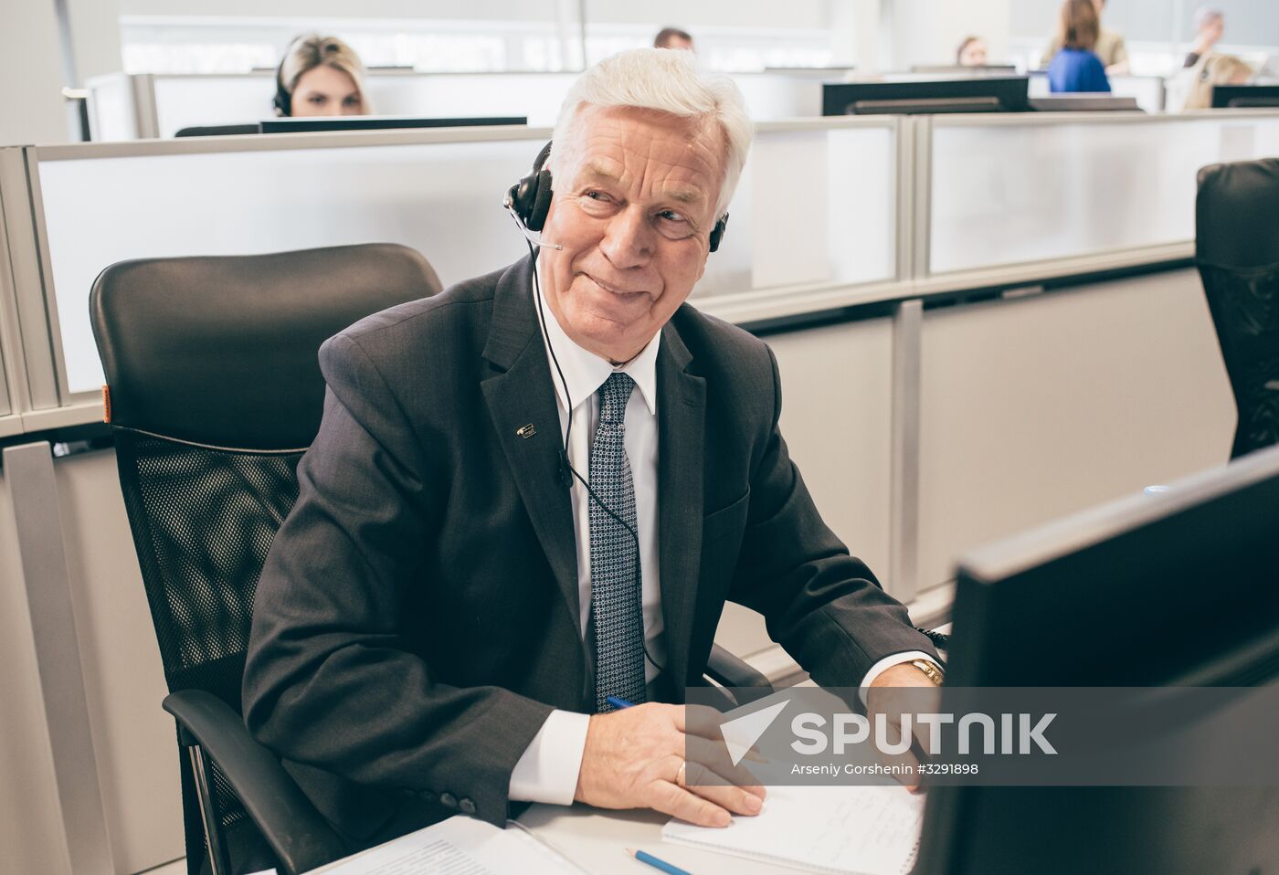 President Vladimir Putin's authorized representatives receive hotline calls