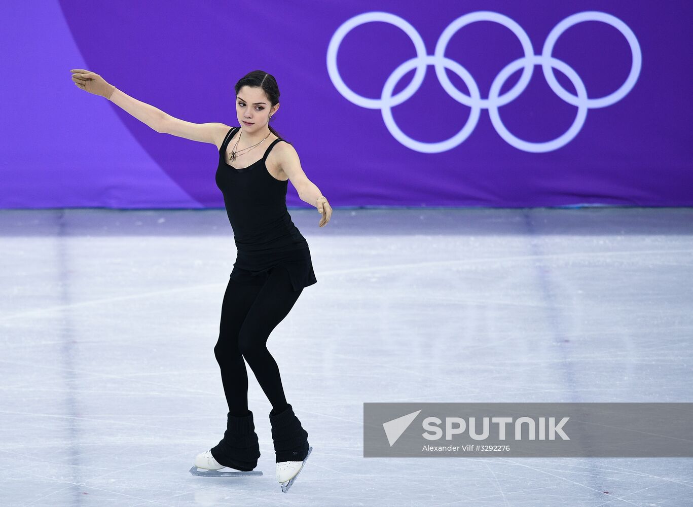2018 Winter Olympics. Figure skating. Women's training sessions