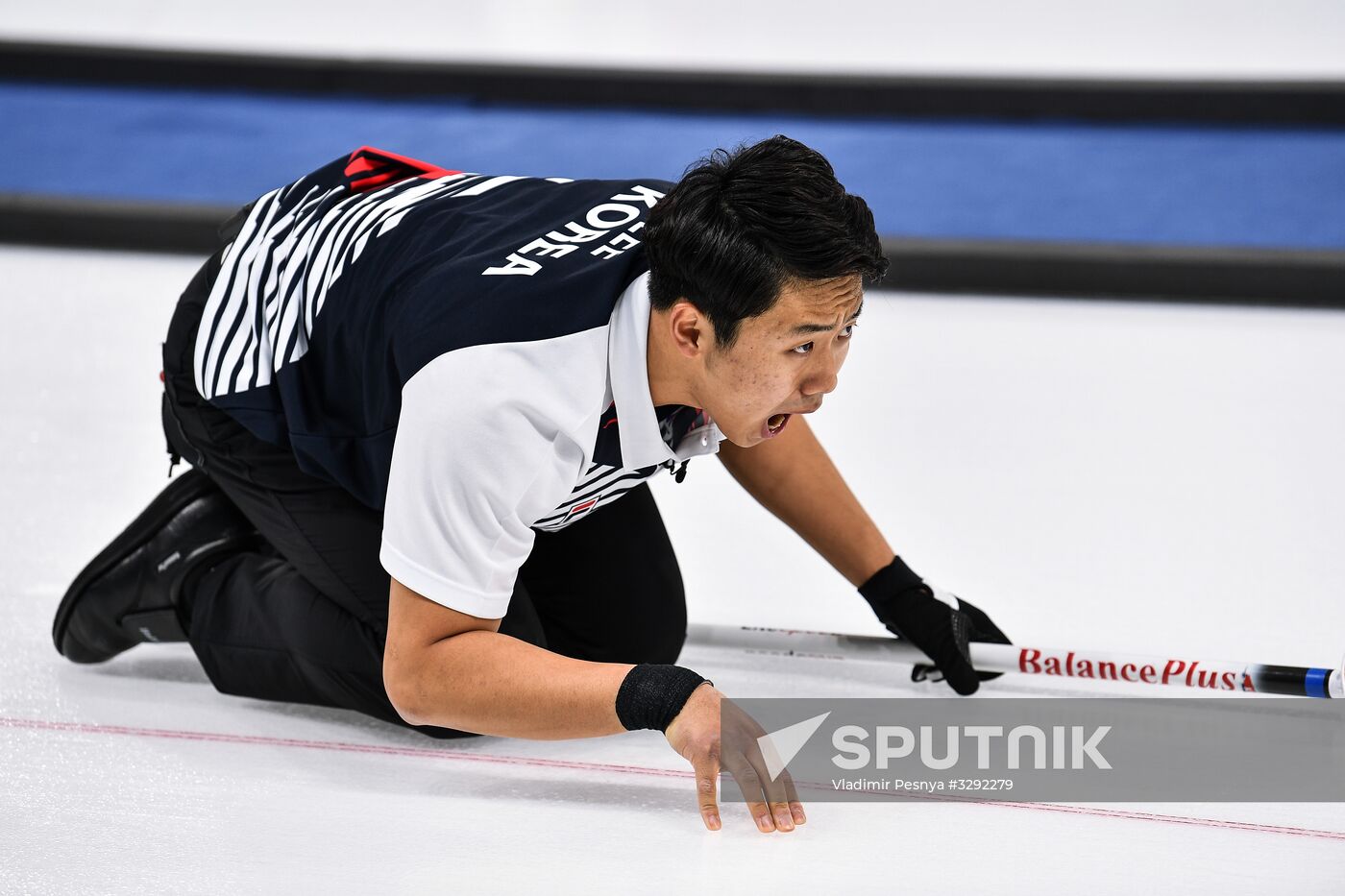 2018 Winter Olympics. Curling. Mixed doubles. Republic of Korea vs. OAR