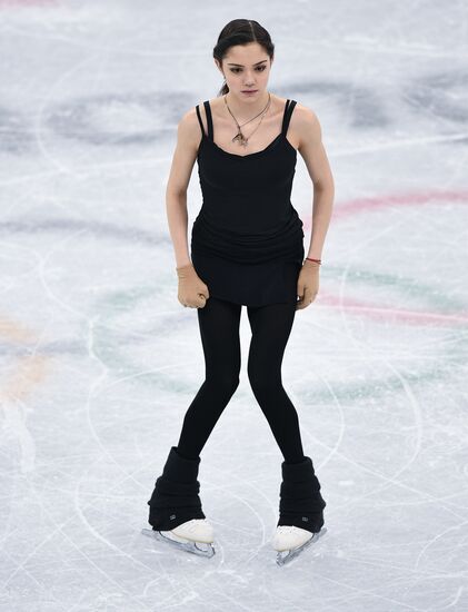 2018 Winter Olympics. Figure skating. Women's training sessions