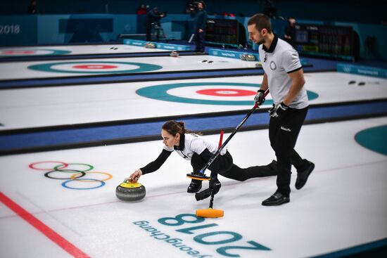 Winter Olympics 2018. Curling. Mixed doubles. Republic of Korea vs. OAR
