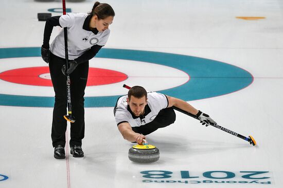2018 Winter Olympics. Curling. Mixed doubles. Republic of Korea vs. OAR