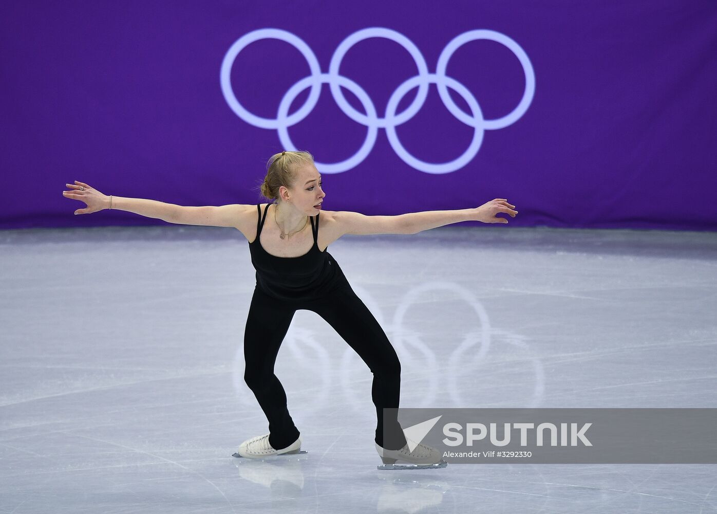 2018 Winter Olympics. Figure skating. Women's training sessions