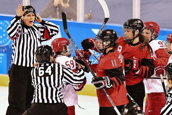 2018 Winter Olympics. Ice Hockey. Women. Canada vs Olympic Athletes from Russia