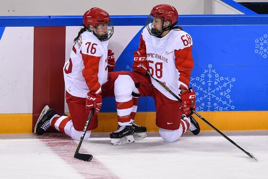 2018 Winter Olympics. Ice hockey. Women. Canada vs. Russia