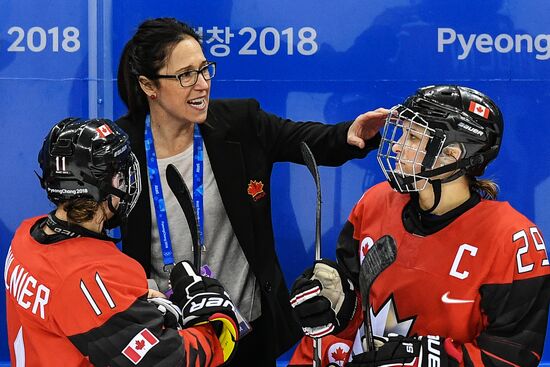 2018 Winter Olympics. Ice hockey. Women. Canada vs. Russia
