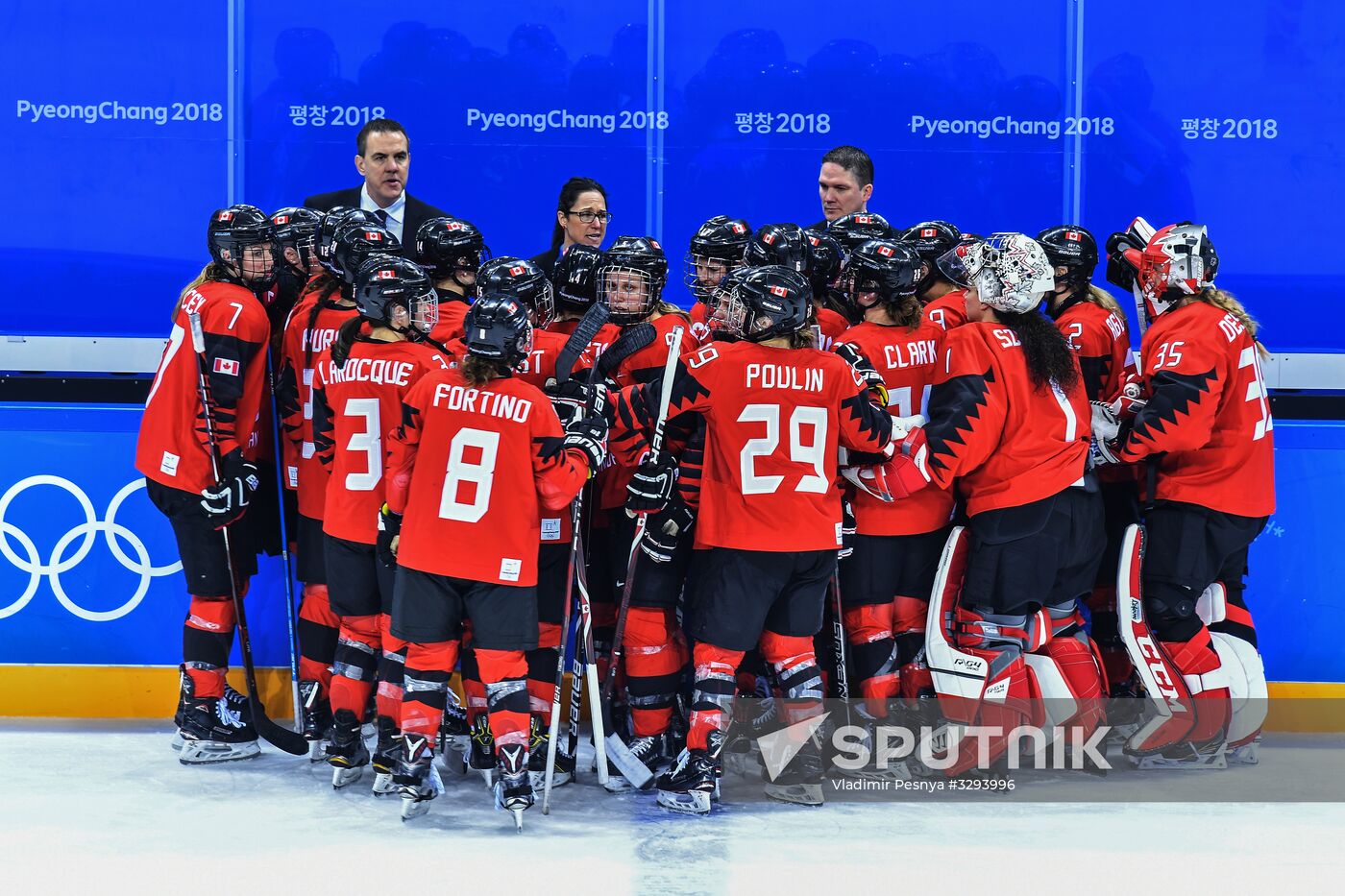 2018 Winter Olympics. Ice hockey. Women. Canada vs. Russia