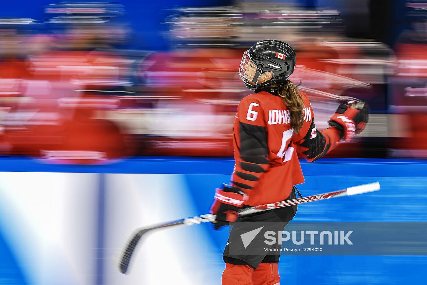 2018 Winter Olympics. Ice hockey. Women. Canada vs. Russia