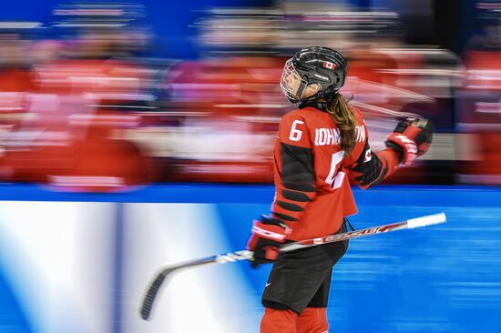 2018 Winter Olympics. Ice hockey. Women. Canada vs. Russia