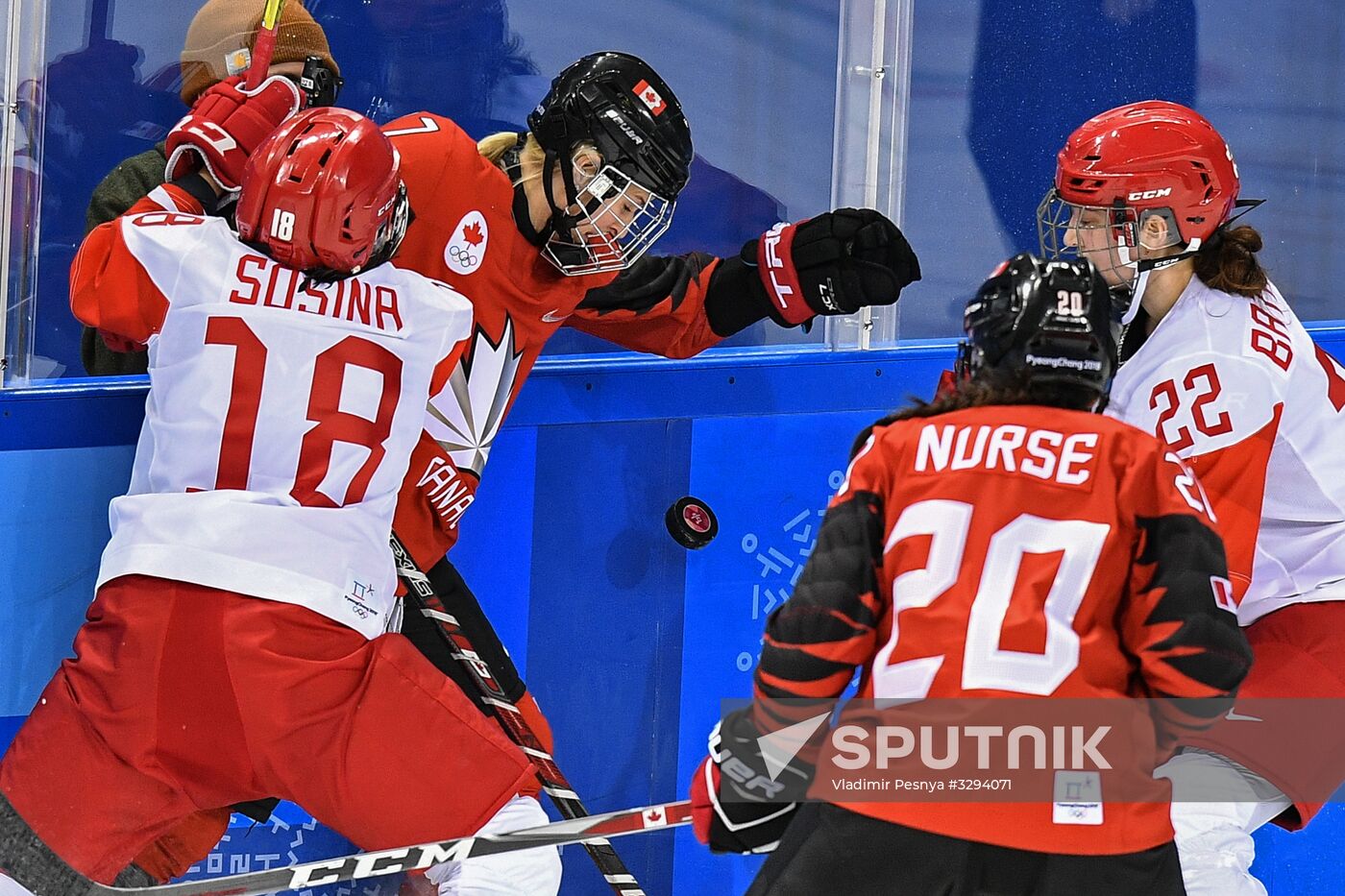 2018 Winter Olympics. Ice hockey. Women. Canada vs. Russia