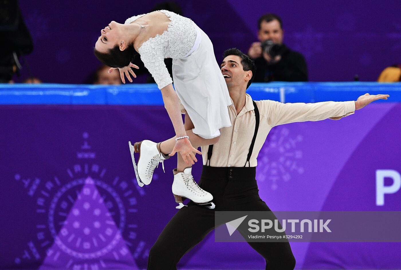 2018 Winter Olympics. Figure skating. Teams. Ice dance. Free skating