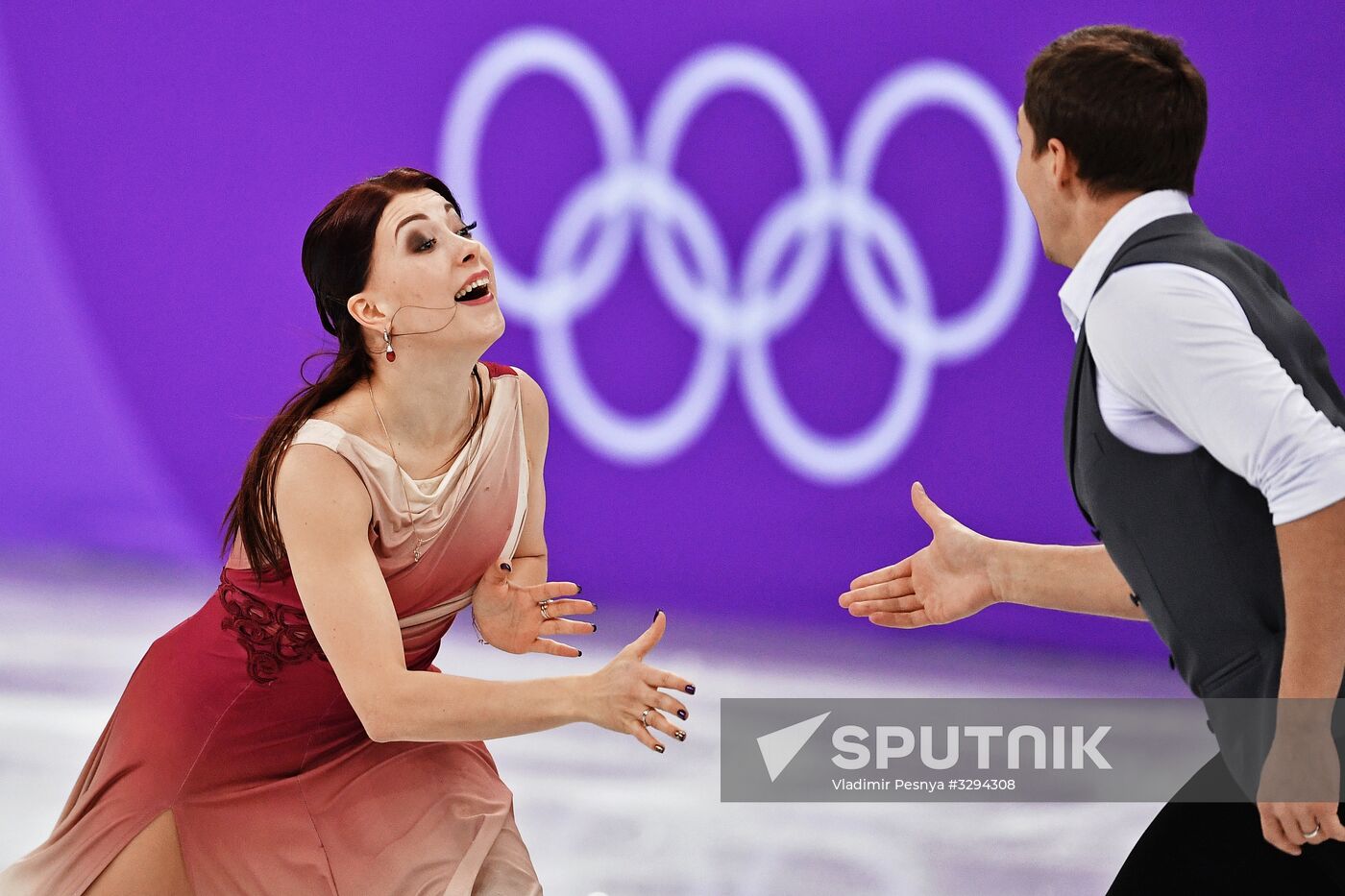 2018 Winter Olympics. Figure skating. Teams. Ice dance. Free skating