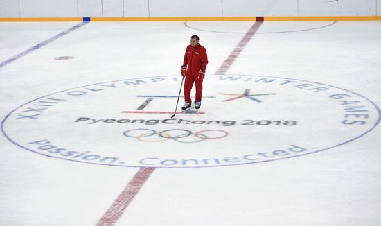 2018 Winter Olympics. Hockey. Russia's team holds training session