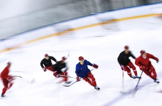 2018 Winter Olympics. Hockey. Russia's team holds training session