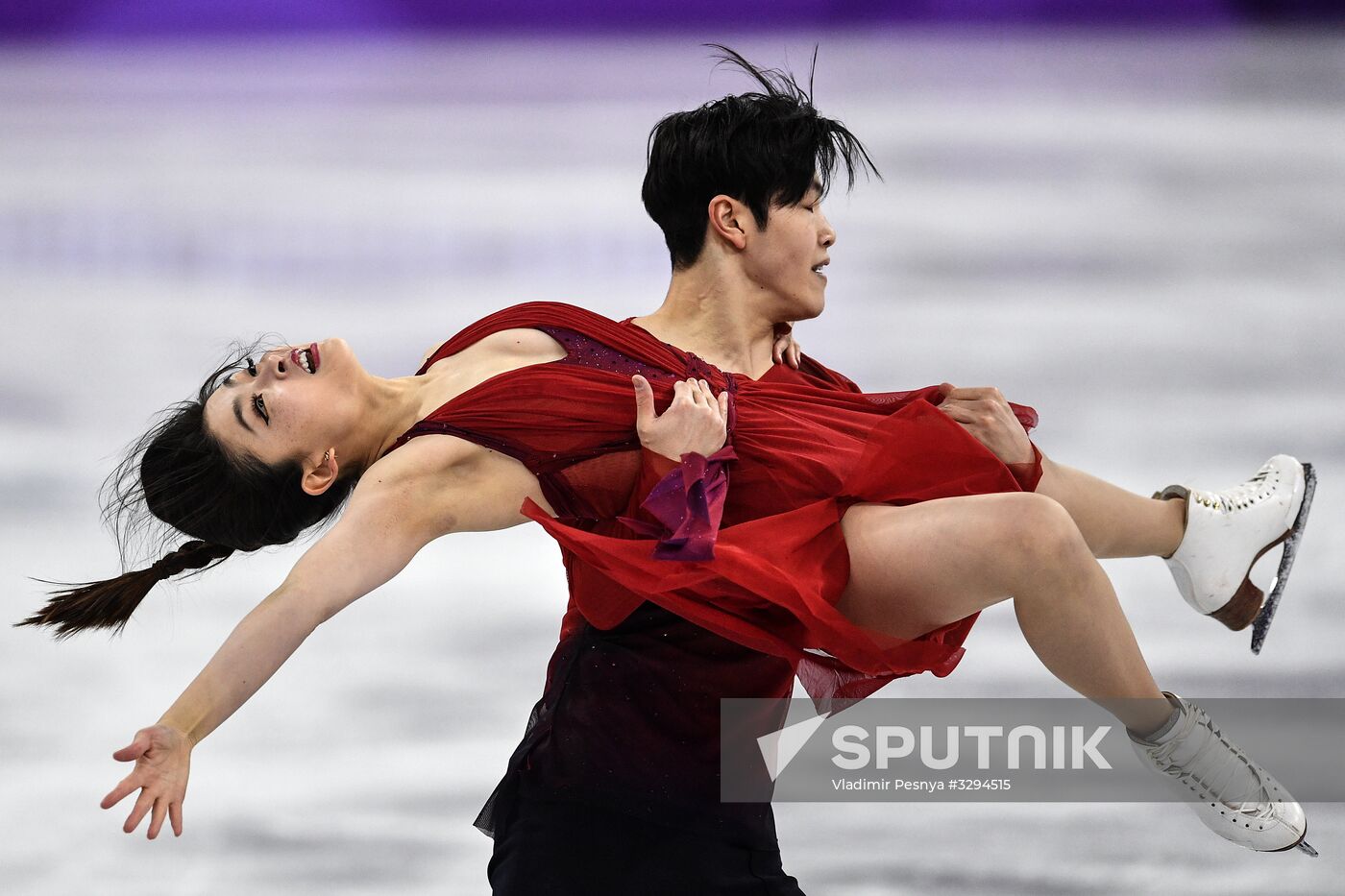 2018 Winter Olympics. Figure skating. Teams. Ice dance. Free skating