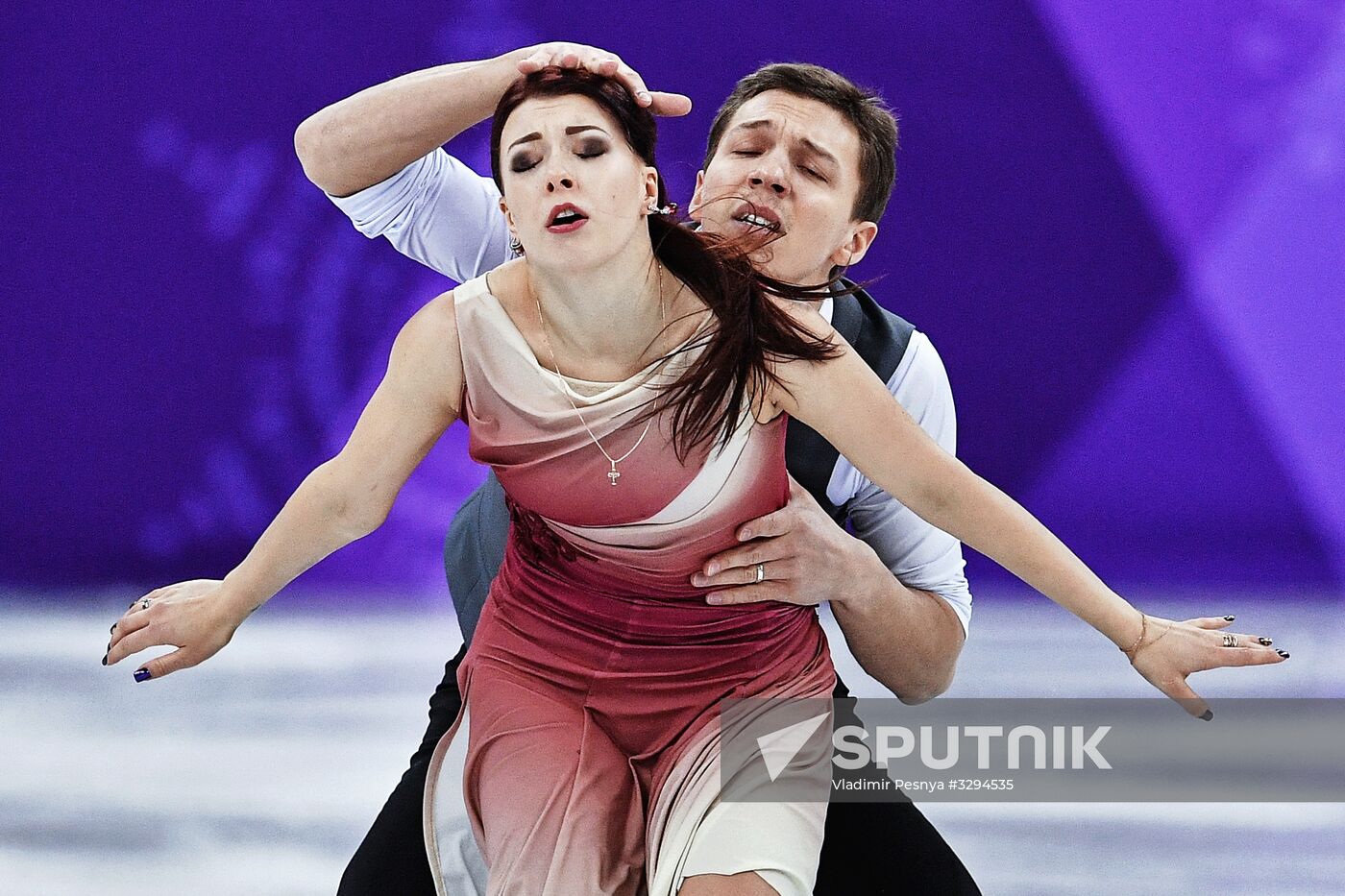 2018 Winter Olympics. Figure skating. Teams. Ice dance. Free skating