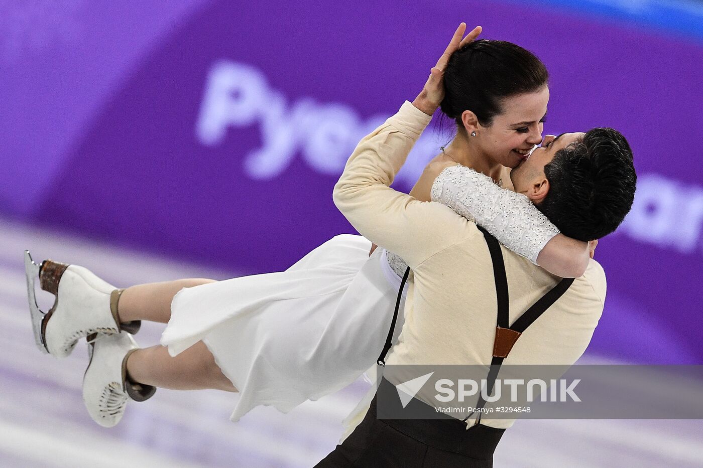 2018 Winter Olympics. Figure skating. Teams. Ice dance. Free skating