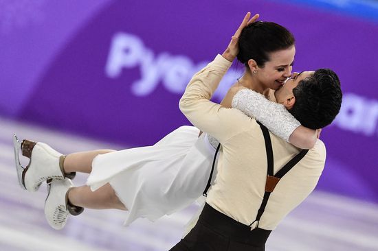 2018 Winter Olympics. Figure skating. Teams. Ice dance. Free skating