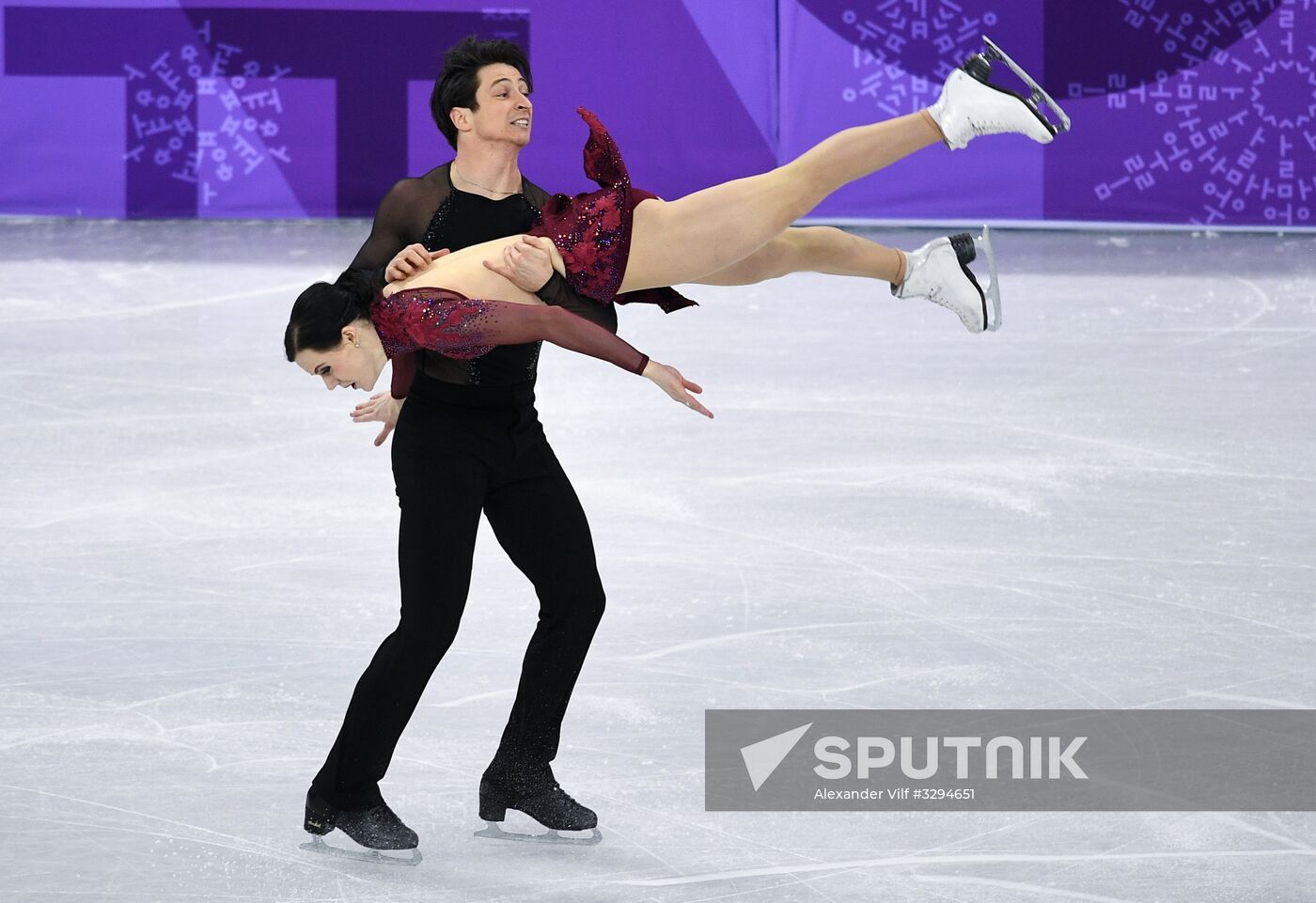 2018 Winter Olympics. Figure skating. Teams. Ice dance. Free skating