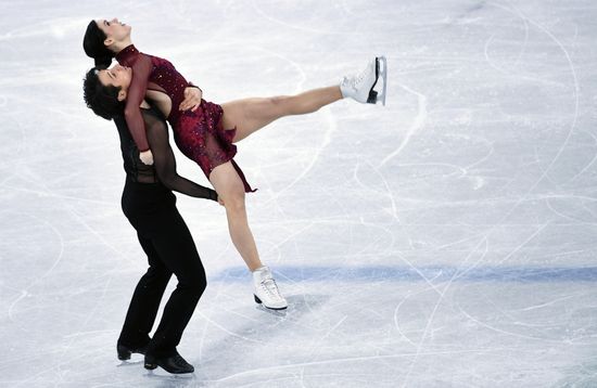 2018 Winter Olympics. Figure skating. Teams. Ice dance. Free skating