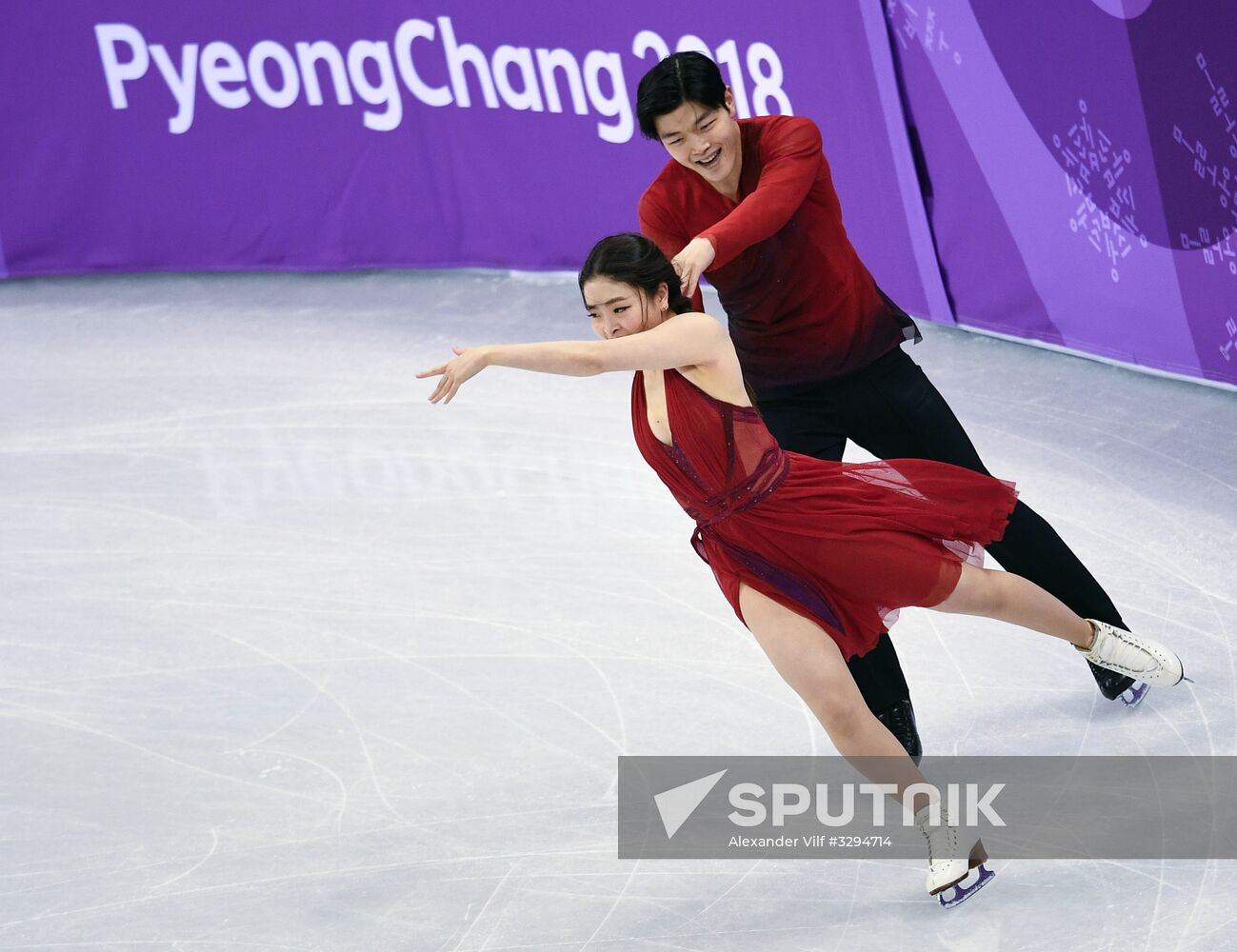 2018 Winter Olympics. Figure skating. Teams. Ice dance. Free skating