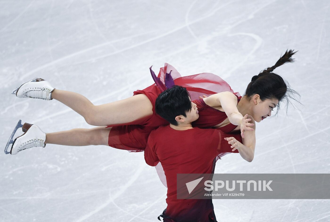 2018 Winter Olympics. Figure skating. Teams. Ice dance. Free skating